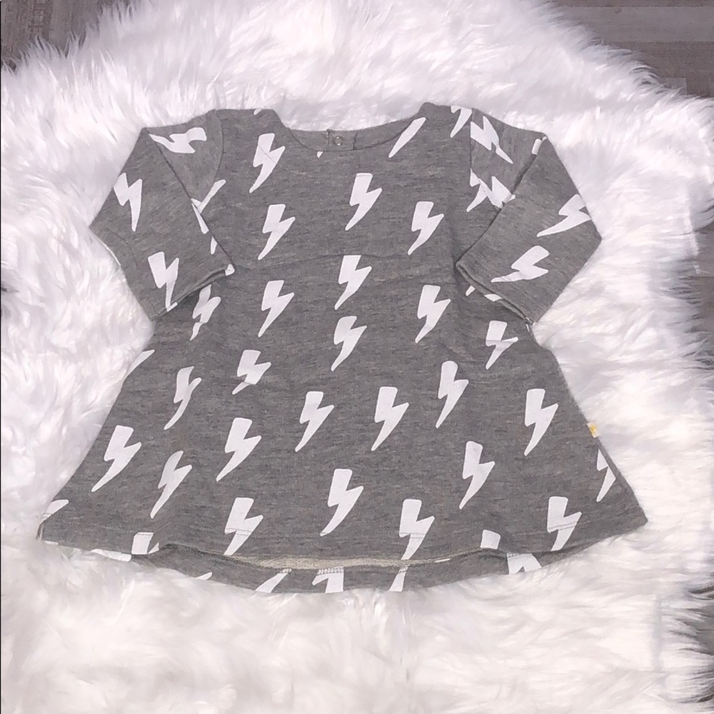 Hallmark Baby NWT Size 0-3 Months Gray & White Lightning Bolt Printed Knit Dress